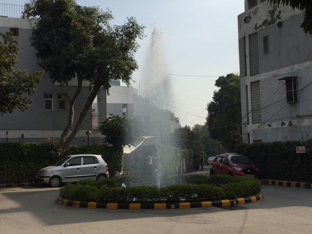 Homestay Chateau 39 New Delhi Buitenkant foto